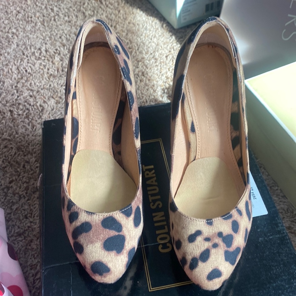 Leopard platform close toe